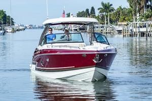 Formula 350 Crossover Bowrider