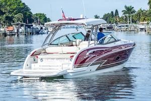 Formula 350 Crossover Bowrider