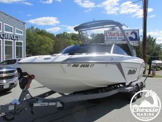 Malibu Wakesetter 23 LSV