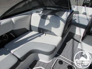 Malibu Wakesetter 23 LSV