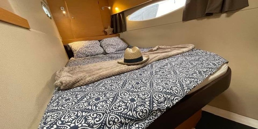 Fountaine Pajot Salina 48