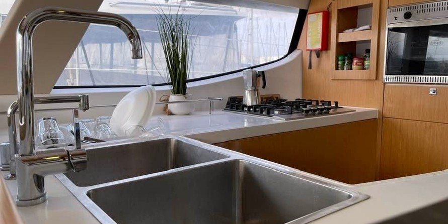 Fountaine Pajot Salina 48