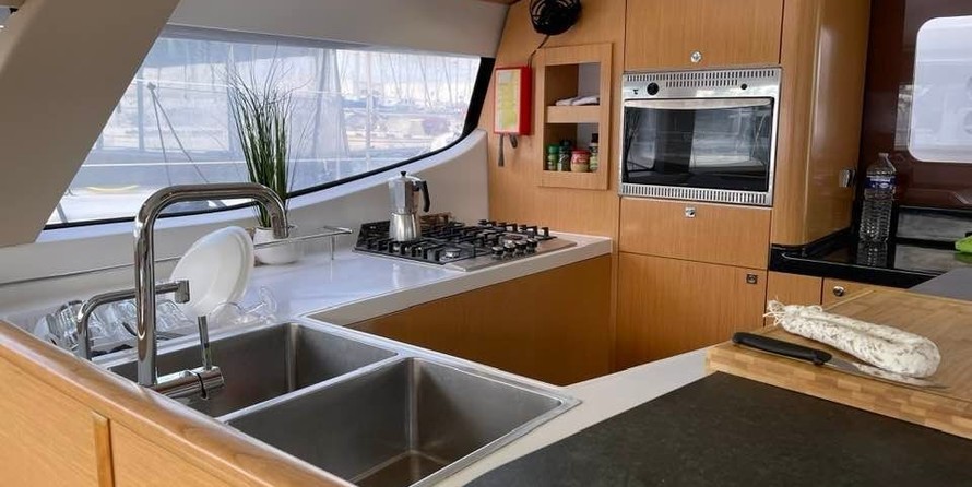 Fountaine Pajot Salina 48