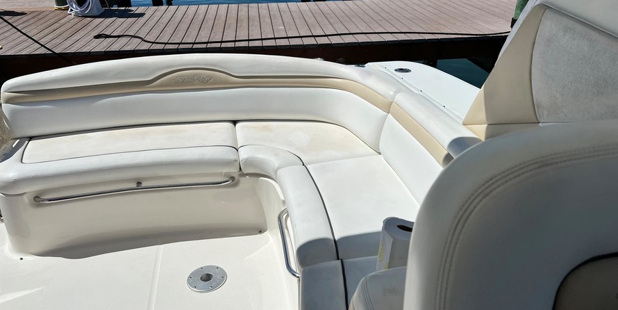 Sea Ray 350 Sundancer