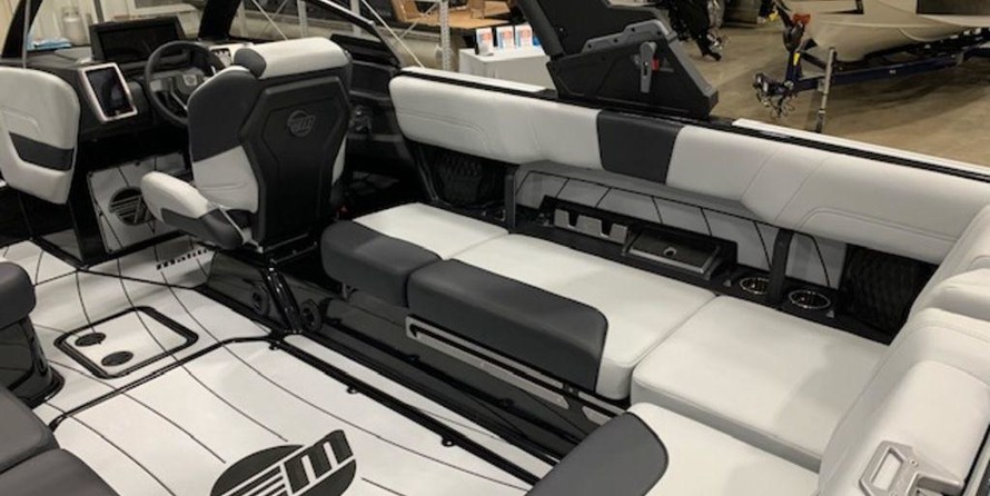Malibu Wakesetter 23 LSV