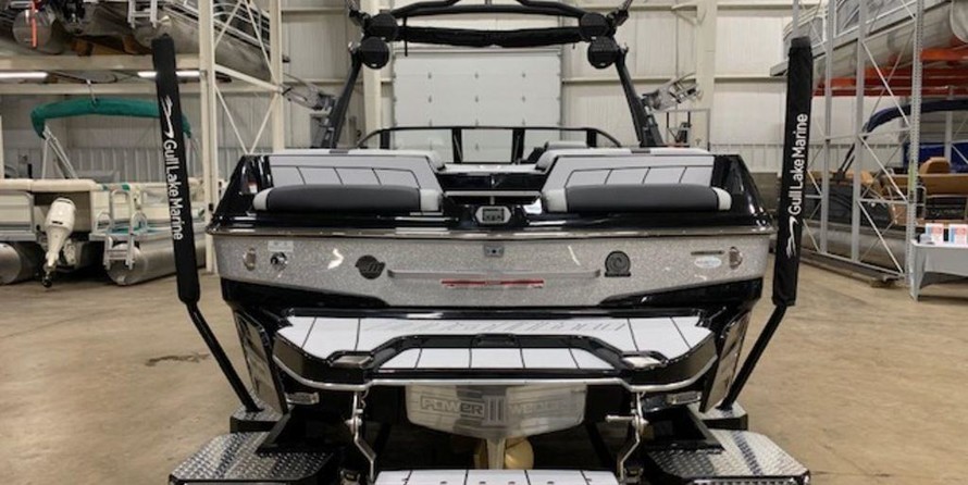 Malibu Wakesetter 23 LSV