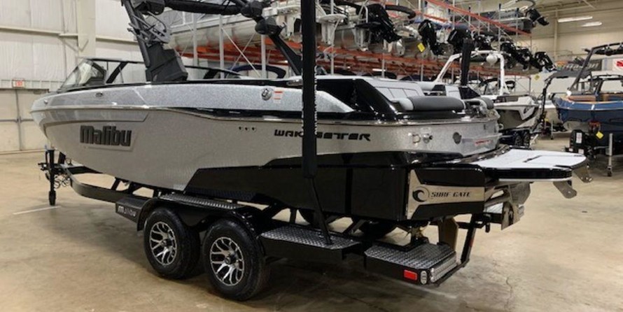 Malibu Wakesetter 23 LSV