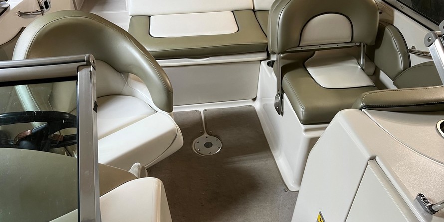 Sea Ray 200 Sundeck