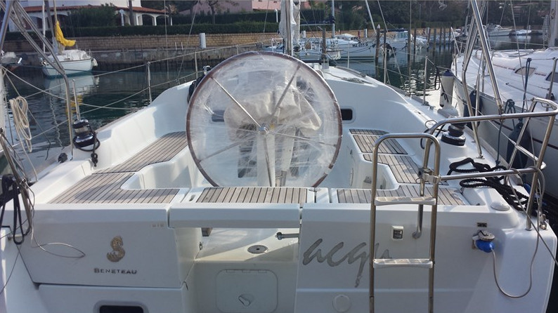 Beneteau Oceanis 37