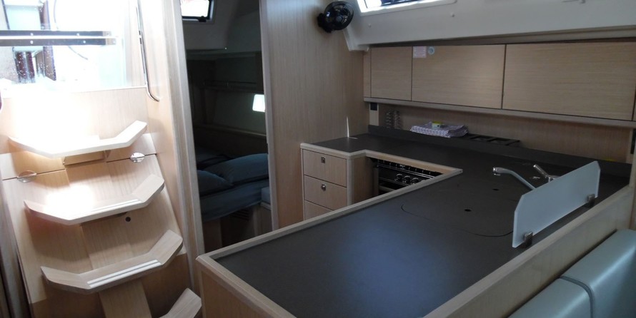 Bavaria C45