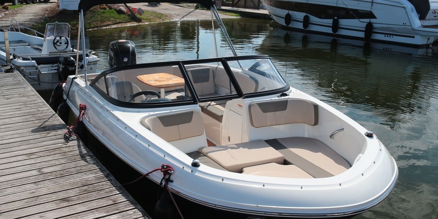 Bayliner VR4 BOWRIDER