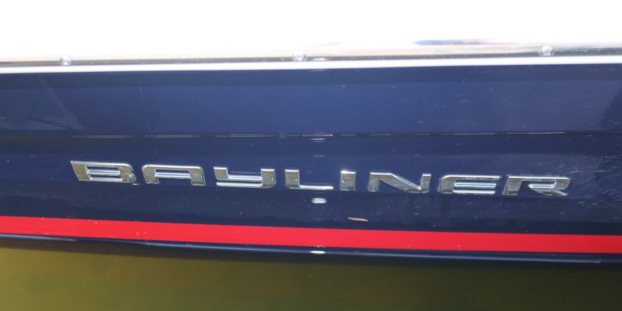 Bayliner VR4 BOWRIDER