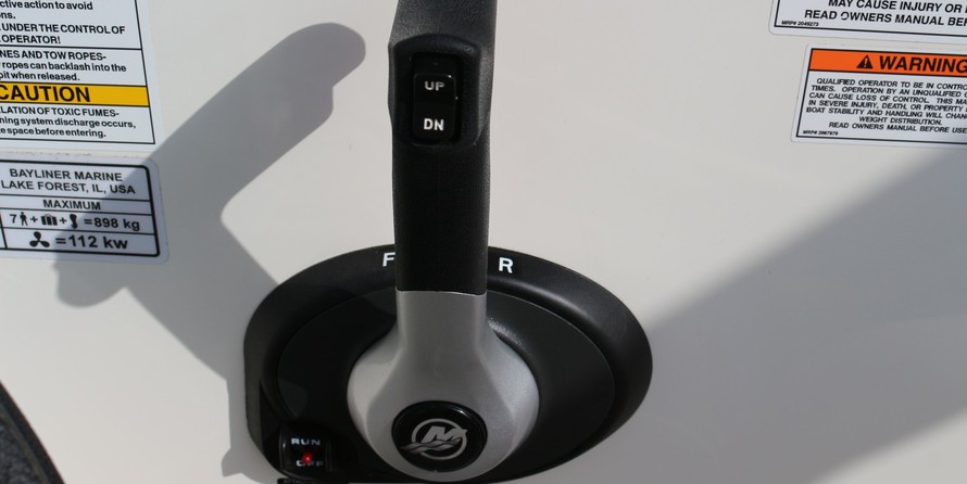 Bayliner VR4 BOWRIDER