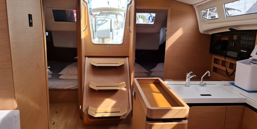 Jeanneau Sun Odyssey 410