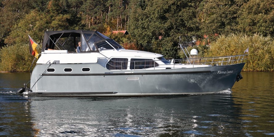 Azimut 43 Atlantis (2)
