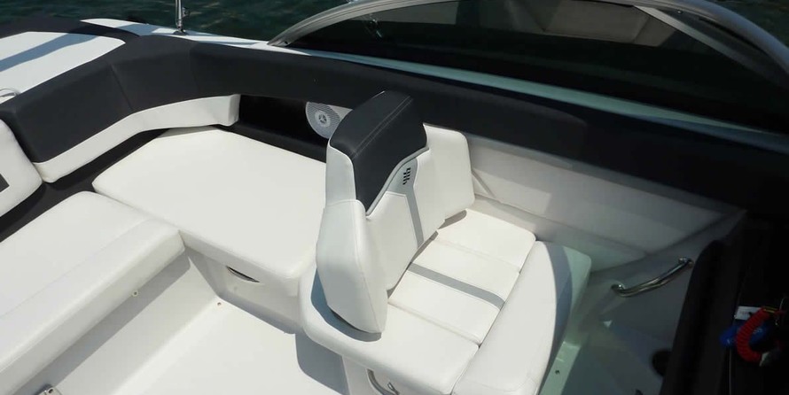 Four Winns 210 Horizon