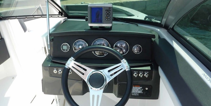 Four Winns 210 Horizon