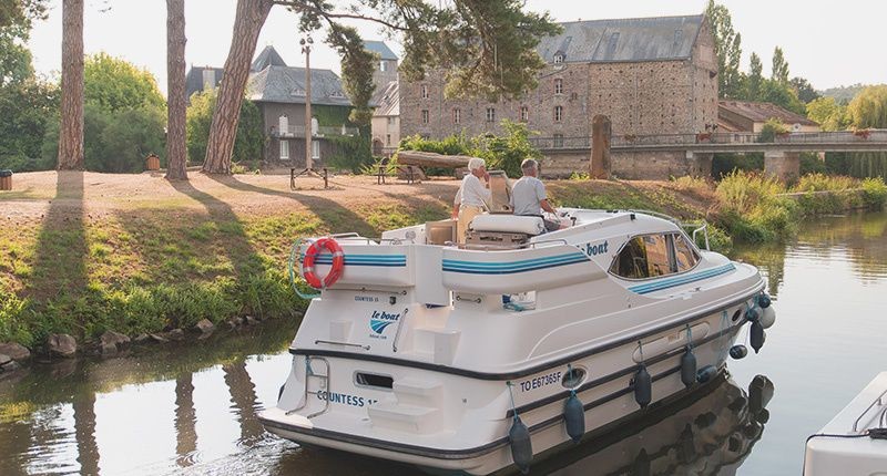Le Boat Countess