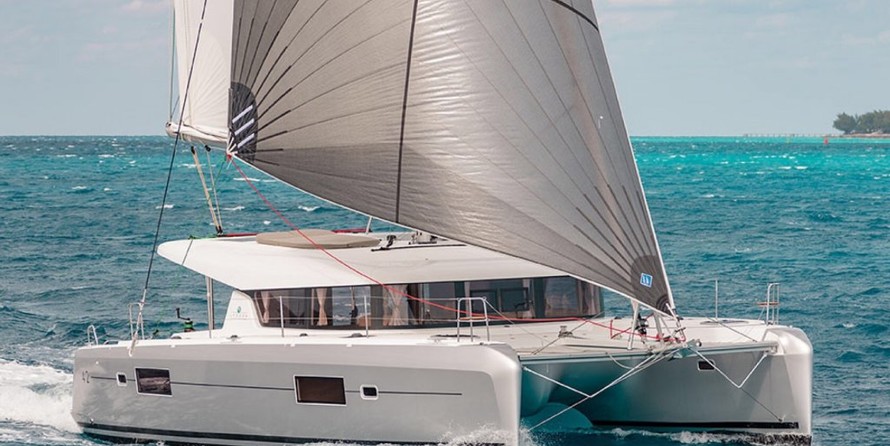 Lagoon 42