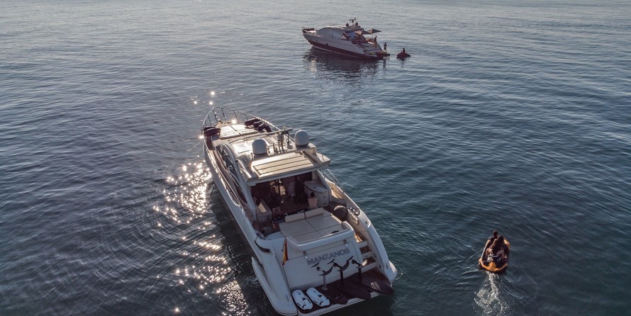 Azimut 68S