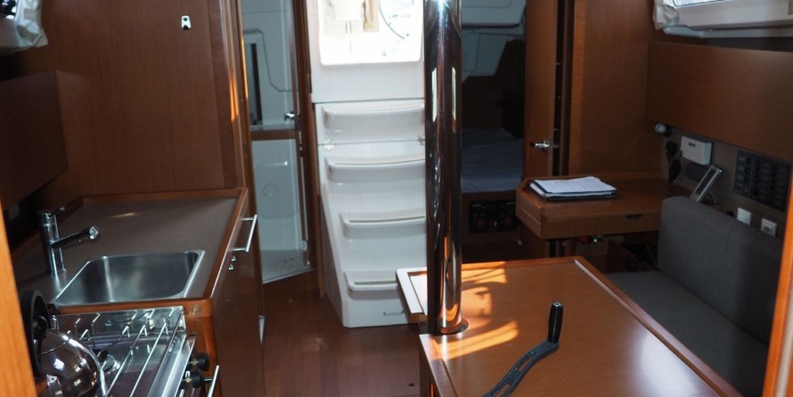 Beneteau Oceanis 35.1