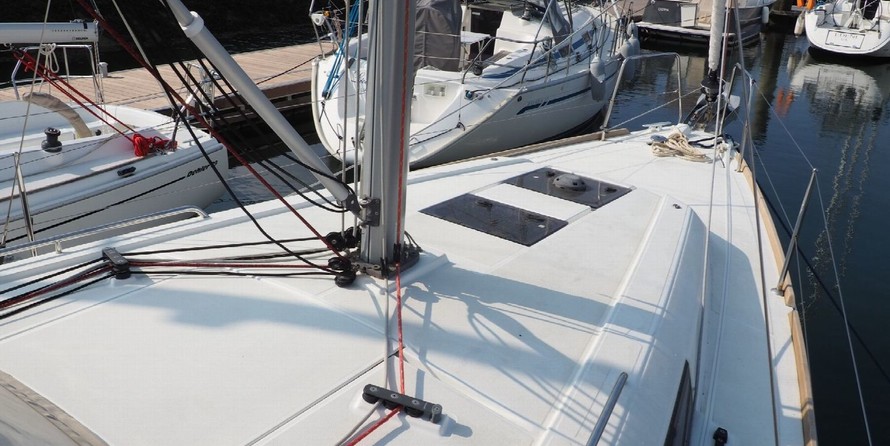 Beneteau Oceanis 35.1