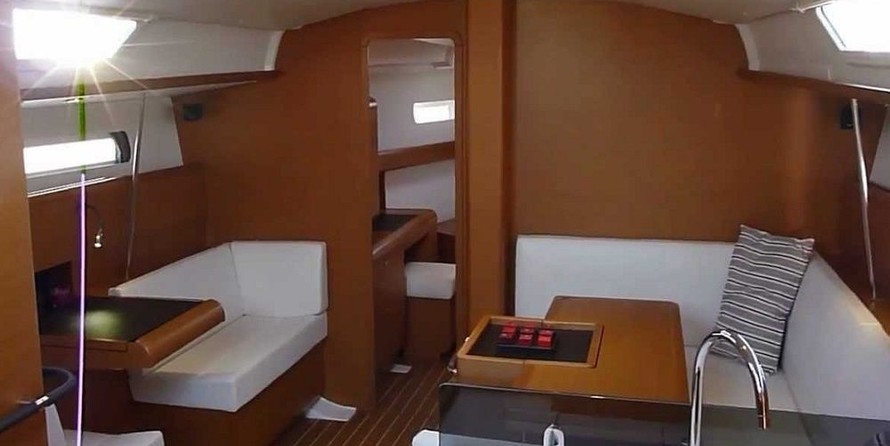 Jeanneau Sun Odyssey 439