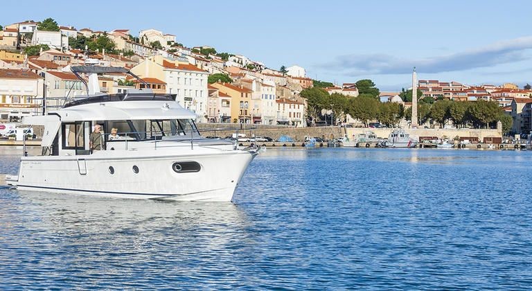 Beneteau Swift Trawler 47