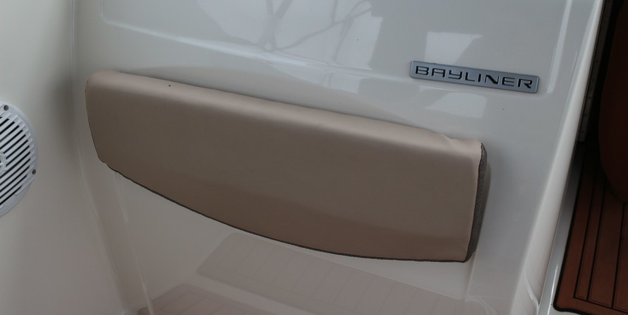 Bayliner VR6 BOWRIDER