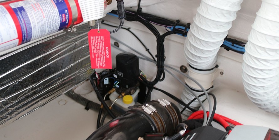 Bayliner VR6 BOWRIDER