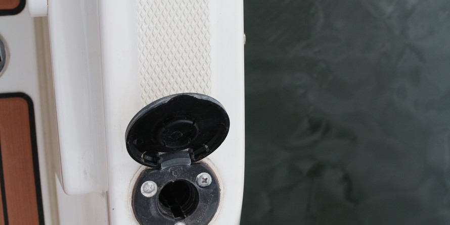 Bayliner VR6 BOWRIDER