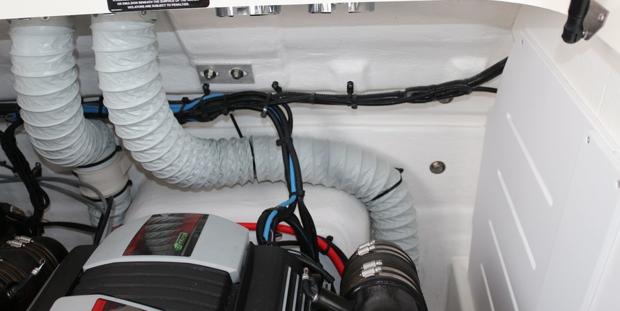 Bayliner VR6 BOWRIDER