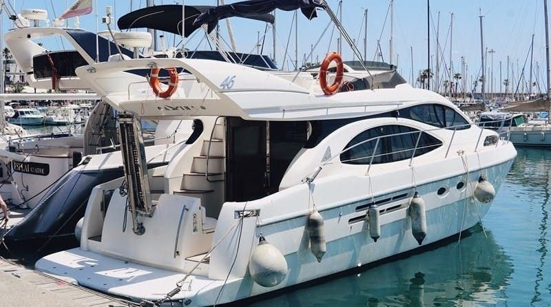Azimut 46