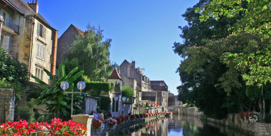 Cantieri estensi goldstar 560 c fly