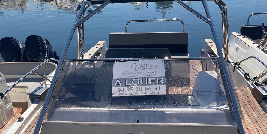 Beneteau Flyer 8.8 SUNdeck