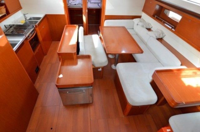 Beneteau Oceanis 50 Family