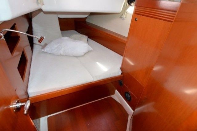 Beneteau Oceanis 50 Family
