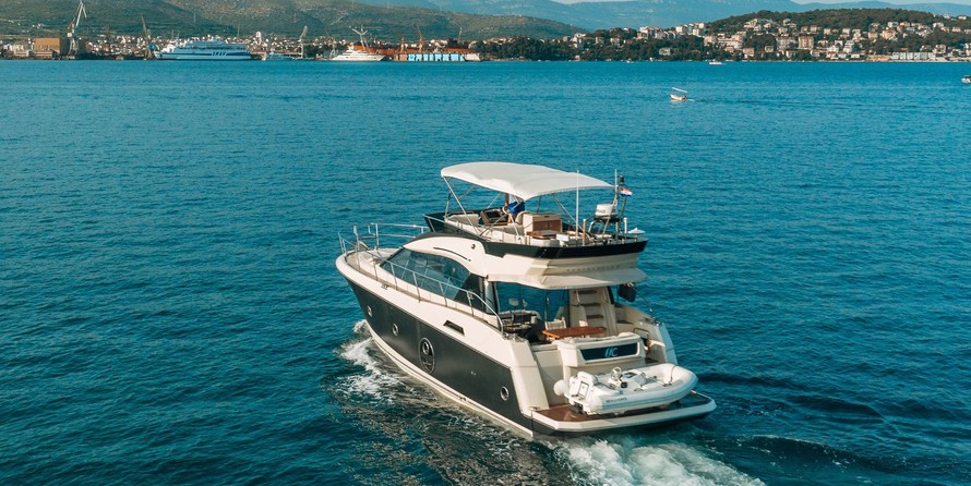 Beneteau Monte Carlo 5