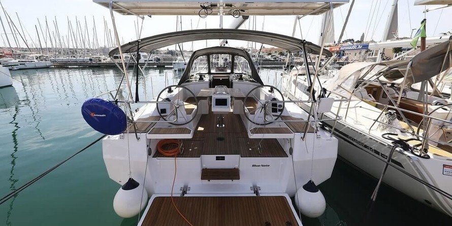 Bavaria C38