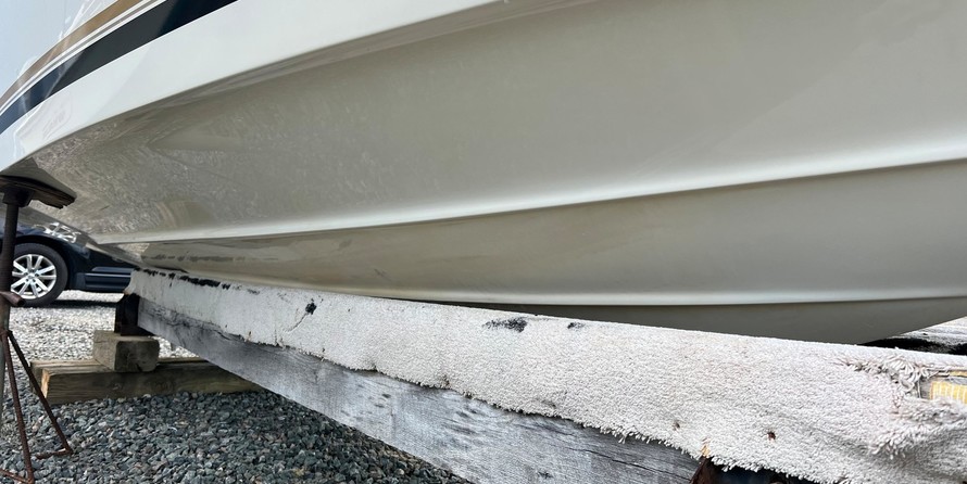 Sea ray 215 express cruiser