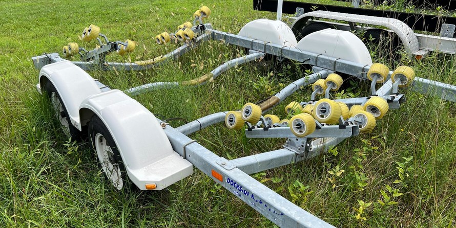 Sea ray 215 express cruiser