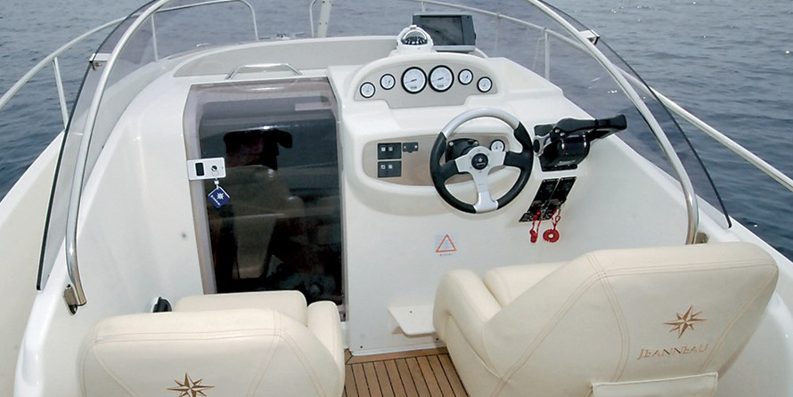 Jeanneau Cap Camarat 755 WA