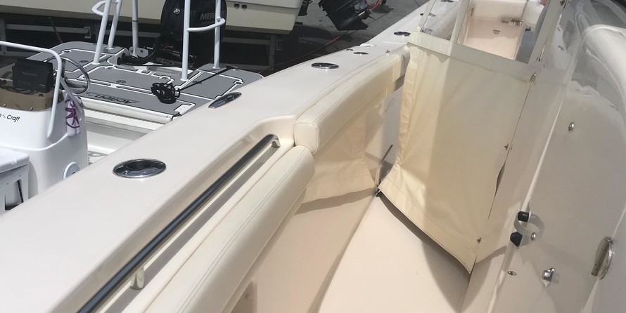 Grady-White Canyon 376