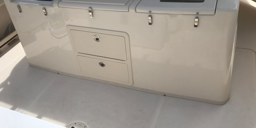 Grady-White Canyon 376