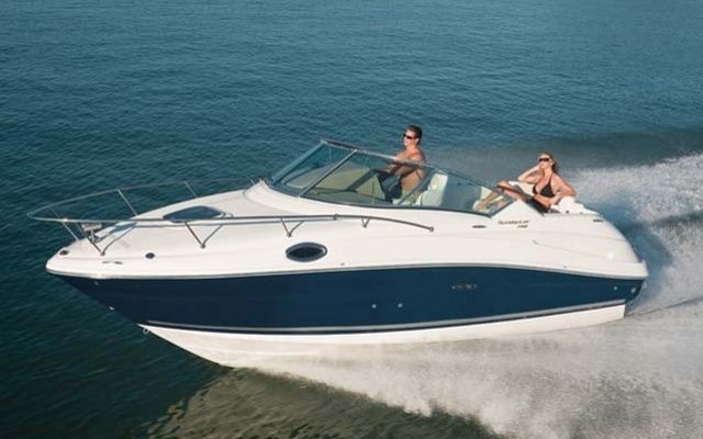 Sea ray 240
