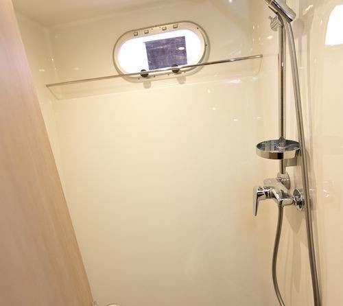 Azimut 43 Atlantis (2)