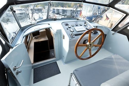 Azimut 43 Atlantis (2)