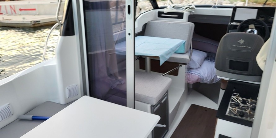 Jeanneau Merry Fisher 695