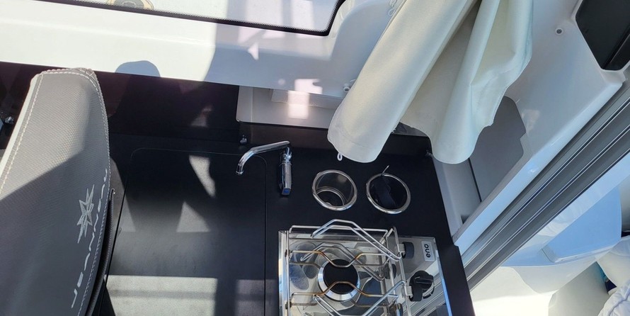 Jeanneau Merry Fisher 695