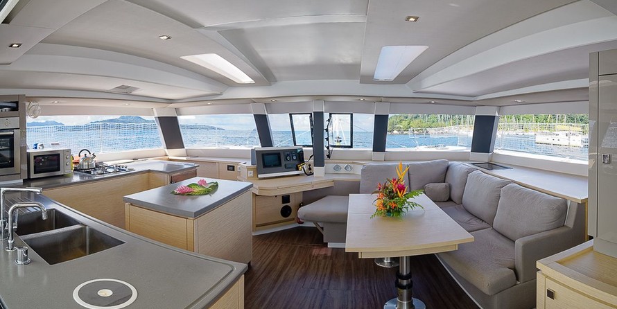 Fountaine Pajot Saba 50
